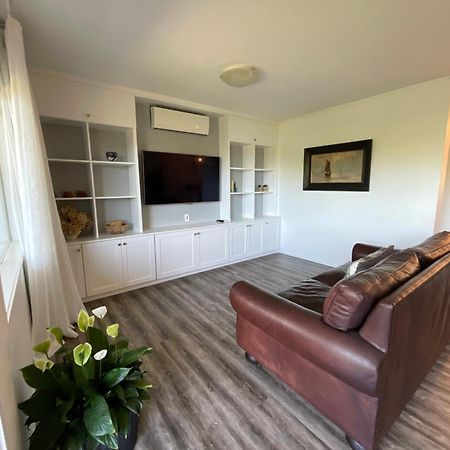 Central Howick Uxbridge Apartments Оукланд Екстериор снимка