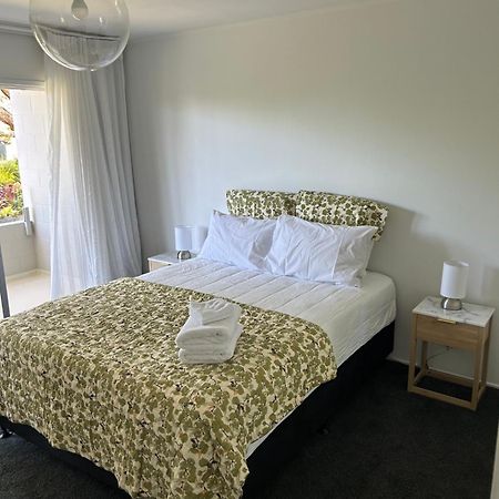 Central Howick Uxbridge Apartments Оукланд Екстериор снимка